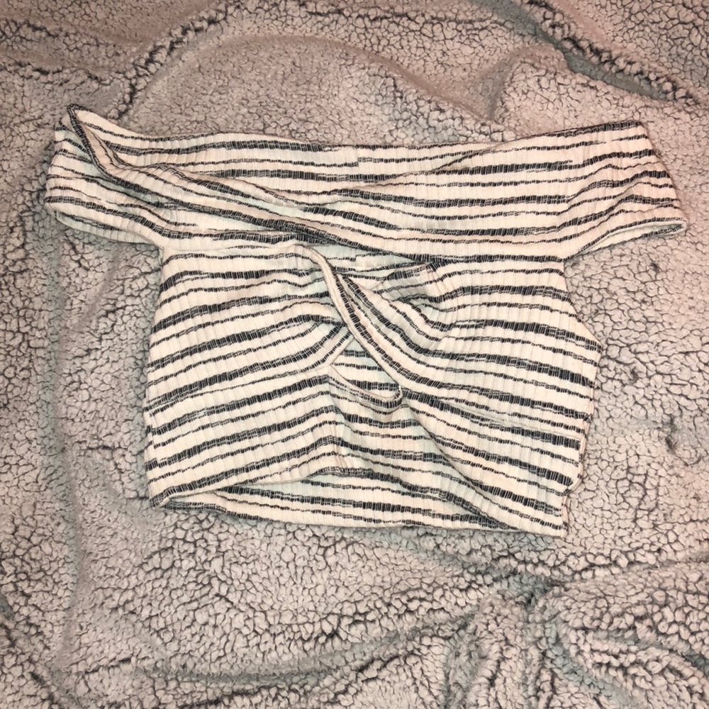 crop top